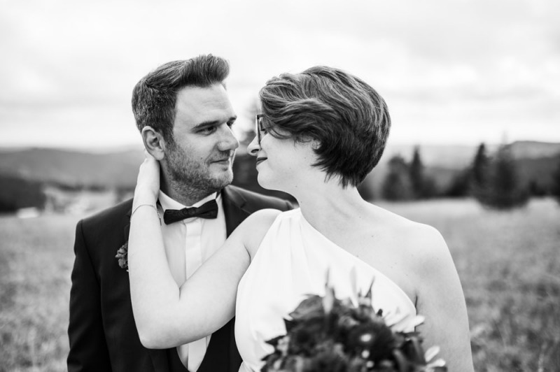 Hochzeitsofotograf Brautpaarshooting Schwarzwald Freiburg Feldbergturm